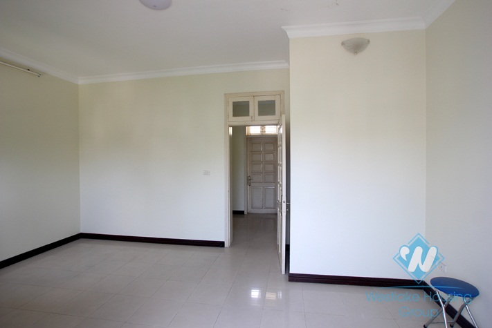 Block D, House with nice garden for rent in Ciputra, Tay Ho, Ha Noi